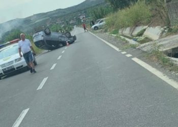 Aksident i rëndë në Milot, lëndohen një grua e dy fëmijë të vegjël
