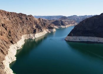 Thatësira më e madhe në 1000 vite, SHBA nis reduktimin e ujit