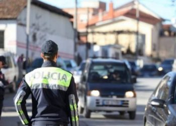 Efektivi qëllon me armë zjarri drejt dy personave në Dibër, ja çfarë ndodhi