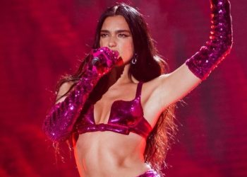 “Sunny Hill” nga Prishtina në Tiranë, Dua Lipa ka një mesazh para nisjes së festivalit