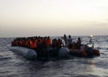 Tragjike! Gomones iu prishën motorët, gjendet të pajetë 7 emigrantë