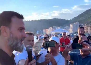 Tragjedia në Himarë/ Qytetarët e Lezhës  zhvillojnë homazhe në Shëngjin