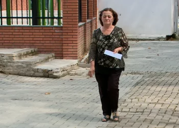 Grumbull dosjesh në gjykatën e Tiranës, 1700 të moshuar presin prej vitesh të marrin pensionet