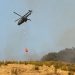 Zjarri në Llogara, ndërhyhet nga ajri me helikopter