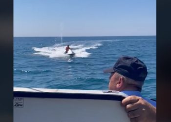 Bllokohen 3 mjete lundruese “Jet ski” në Shëngjin, detajet