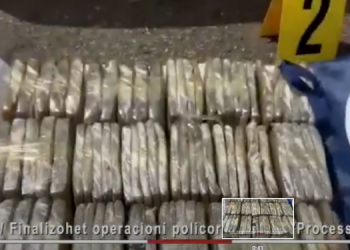 Po transportonin 84 pako me kanabis çokollatë, tre të arrestuar në Lezhë (EMRAT)