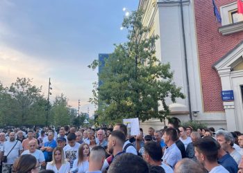 Protesta për inceneratorët, Meta: Qeveria ka rrëmbyer pronat e qytetarëve