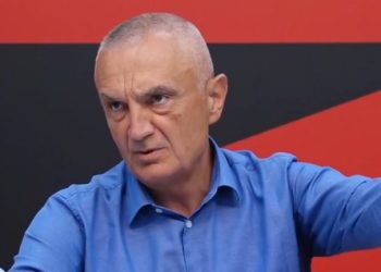 Sulmi në Uzinën e Gramshit, Meta: Rasti të hetohet! Ushtria jonë në gjendje të rëndë