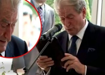 Ngjarja tragjike në Himarë/ Berisha shkon për ngushëllime në familjen Avdia