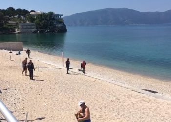 Tragjedia e Potamit alarmon pushuesit e Shëngjinit: Motorët e ujit me shpejtësi skëterrë…