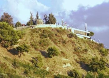 E rëndë/ U rrëzua nga bordura e Kuzum Baba-së, vdes në vend 40- vjeçari