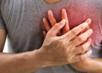 Çfarë e shkakton sulmin në zemër te të rinjtë?