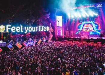 “Të q…”, Fedez di vetëm këtë sharje shqip: Ia thashë dhe kryetarit të bashkisë