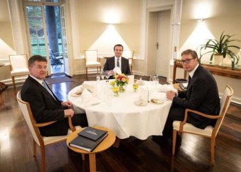 Kurti dhe Vuçiç takohen sot në Bruksel, ndërmjetëson Borrell