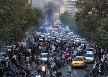 Protesta për vdekjen e 22-vjeçares në Iran, deri më tani 57 të vrarë