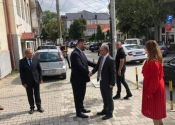 Bislimi dhe Nagavci mbërrijnë në Preshevë, nis takimi me Këshillin Kombëtar Shqiptar