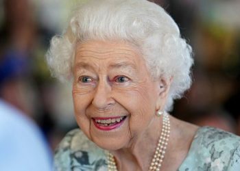 Nuk shqiptonte dot emrin e saj, ja si Mbretëresha i vuri vetes nofkën Lilibet