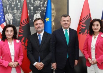 Takimi me Ballën dhe Alibeajn, Kim: Partitë të rrisin transparencën dhe…