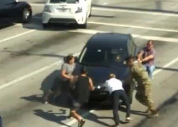 Gruas i bie të fikët në timon, qytetarët bëjnë gjestin e papritur (VIDEO)