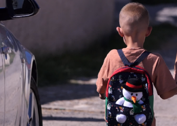 Banorët braktisin fshatin në Elbasan, një tjetër shkollë mbyll dyert