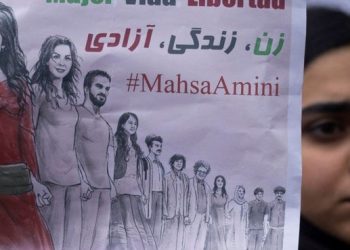 Vazhdojnë protestat për vrasjen e 22-vjeçares,presidenti iranian: Ata që kundërshtojnë do…