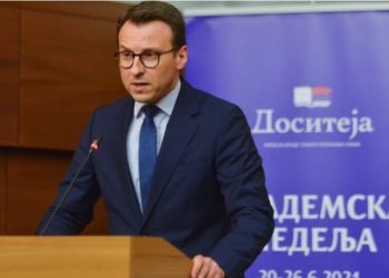 Petkoviç i drejtohet Kurtit: Mendohu dy herë para se të…