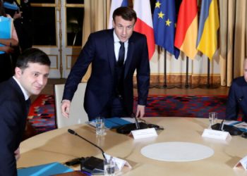 Zbardhen bisedat e liderëve botërorë: Ja çfarë ndodhi në Washington para se Rusia të pushtonte Ukrainën