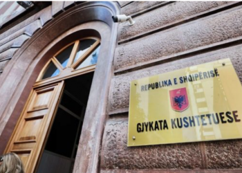 “Klubi i oligarkëve”, PD padit sot në Gjykatën Kushtetuese bordin për çmimet