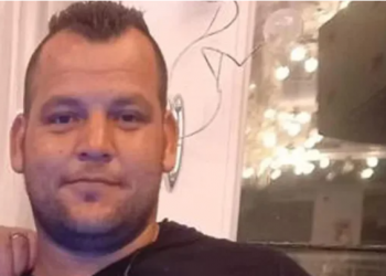 “Do të vras”/ Dhunoi brutalisht partneren në lokal, shqiptari e pëson keq