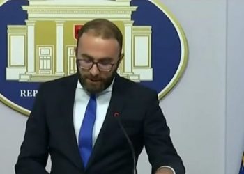 VKM-ja për konfiskimin e kateve e metrave pa leje/ Bardhi: Rama vendos qeverinë në dispozicion të kompanisë “Kastrati”