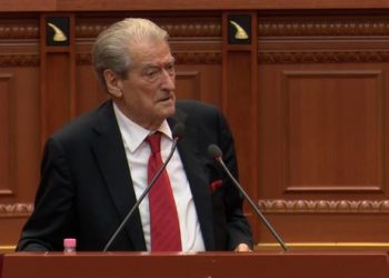 Berisha, thirrje KE-së: Kushtëzoni fondet, Rama po i vjedh!