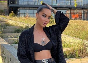 Dafina revoltohet ndaj diskriminimit që i bënë organizatorët e protestës në Kosovë: Na bërtitën dhe…