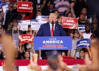 Trump sulmon Biden: Armik i Amerikës, vuri FBI-në kundër meje