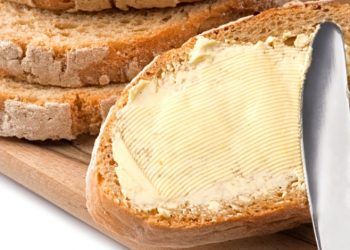 Tre ushqime që nuk duhet t’i hani kur jeni në dietë