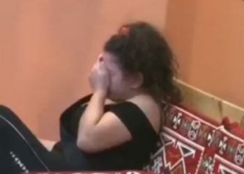 Skena të rënda, ndërpritet programi televiziv ku u dhunua konkurrentja