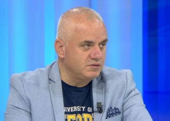 Artan Hoxha rrëfen udhëtimin në Ekuador: Gjithçka drejtohej nga…