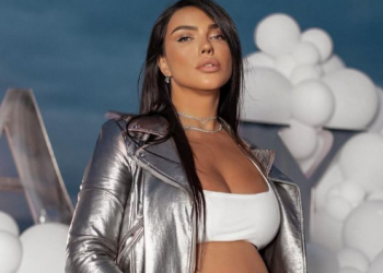 Pas lajmit të shtatzënisë, Einxhel reagon ashpër ndaj komenteve negative (VIDEO)