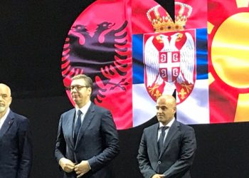 Ballkan i Hapur, kufij të mbyllur