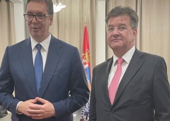 Lajçak takohet me Vuçiçin në New York: Folëm për Kosovën