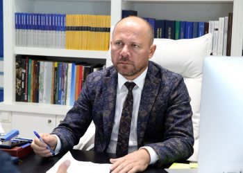 “Garantoj se do e mund Rilindjen”, Xhelal Mziu vetëshpallet kandidat për dy bashki