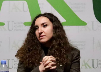 Bakteri i rrezikshëm te salsiçet “Wudy”/ Drejtoresha e AKU-së: Shkoni te mjeku!