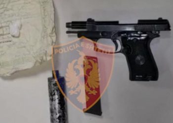 Me armën në brez e kokainën në çantë, arrestohet “ i forti” në Tiranë
