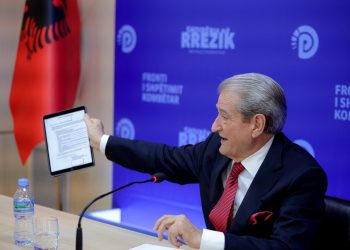 Berisha tregon prapaskenat për largimin e Nanos: Çfarë zbuloi për Ballukun