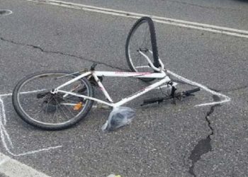 Përplaset me biçikletë “kokë më kokë” me shokun, vdes 15-vjeçari