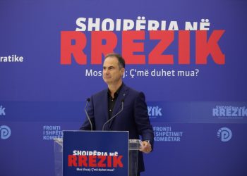 PD publikon foton e Luftar Hysës duke dalë nga zyra e Ramës: Qeveria, në anën e krimit