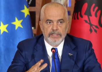 Rama prezanton paketën e krizës: Ndryshon paga minimale, rritje rrogash për këto kategori