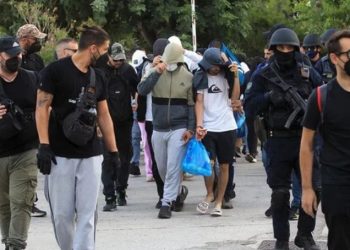 Si në filma/ Arrestimi i shqiptarit në Greqi, “shokët” tentojnë ta marrin nga spitali, ja lëvizjet e fundit