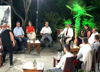 VIDEO/ Në bashkëbisedim  me intelektualët, çfarë e prishi takimin e Berishës në Tiranë?