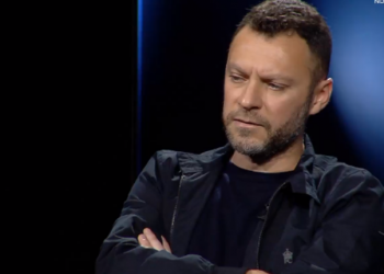 Çfarë ndodh në të vërtetë me ata që futen në “shtëpi bari” në Angli?