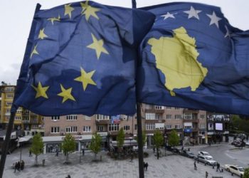 Deputeti gjerman jep lajmin e mirë: Liberalizimi i vizave për Kosovën po vjen